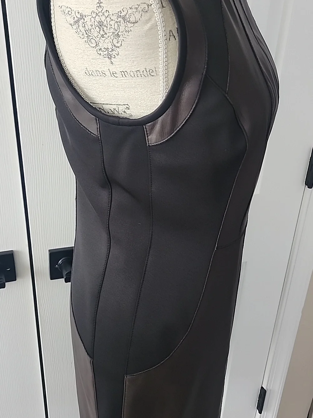 ETCETERA STRETCH REAL LEATHER PANELED & SCUBA FABRIC PENCIL SHEATH DRESS NWOT 6 - Picture 7 of 14